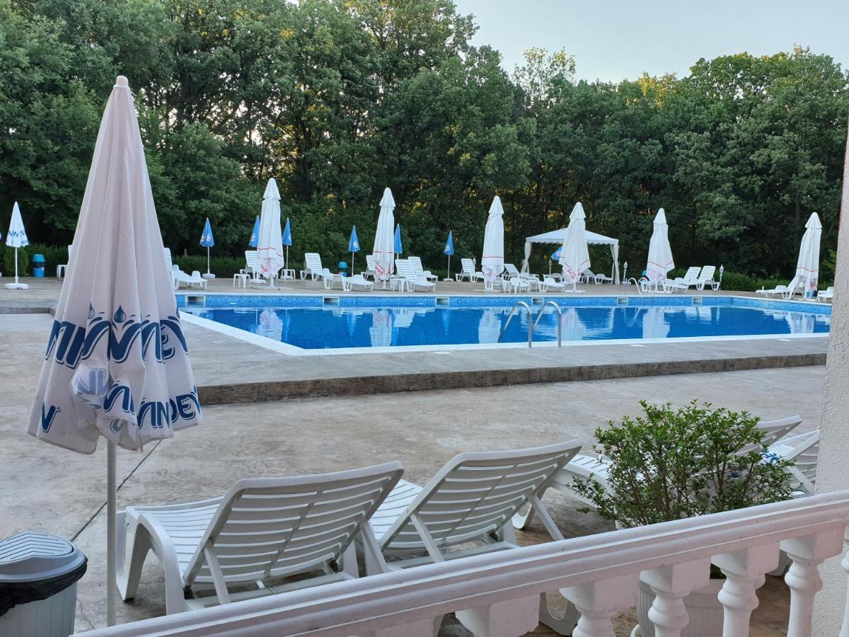 Hotel Afrodita Dimitrovgrad Bg Dış mekan fotoğraf